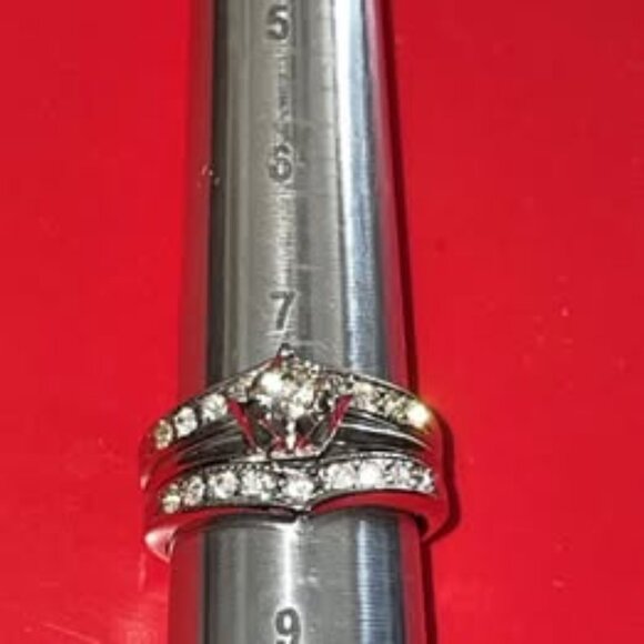 UNCAS Sterling Silver Cubic Zirconia Wedding Ring and Jacket Set Size 8 - Picture 2 of 9